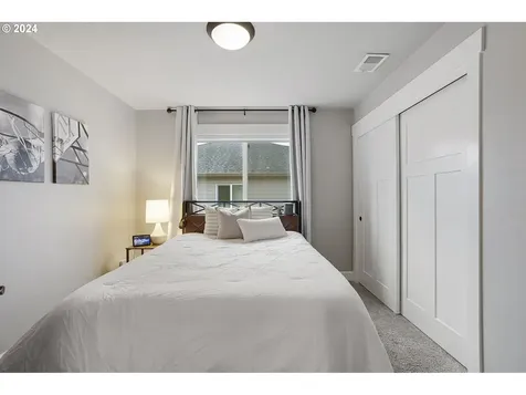 15014 SW Burgundy Street Portland OR 97224