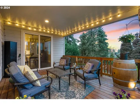15014 SW Burgundy Street Portland OR 97224