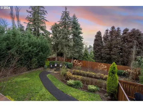 15014 SW Burgundy Street Portland OR 97224