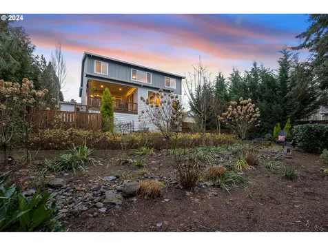 15014 SW Burgundy Street Portland OR 97224