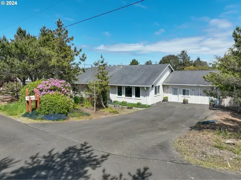 89659 Sea Breeze Drive Warrenton OR 97146