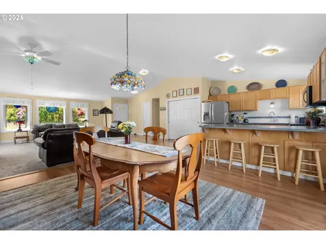 89659 Sea Breeze Drive Warrenton OR 97146