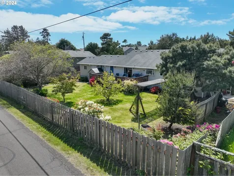 89659 Sea Breeze Drive Warrenton OR 97146