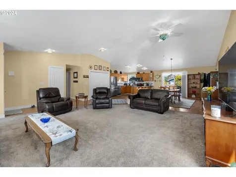 89659 Sea Breeze Drive Warrenton OR 97146