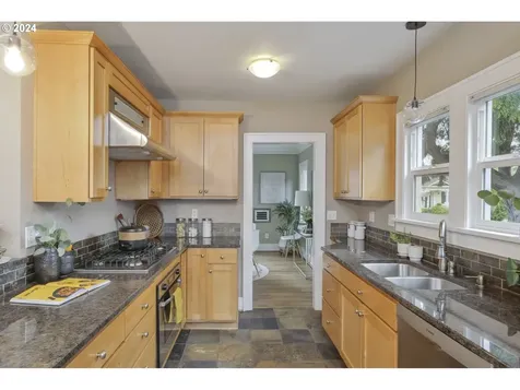 3826 Ne 34th Avenue Portland OR 97212