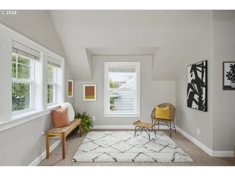 3826 Ne 34th Avenue Portland OR 97212