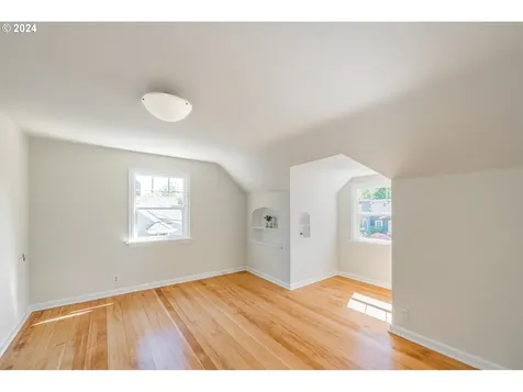 3826 Ne 34th Avenue Portland OR 97212