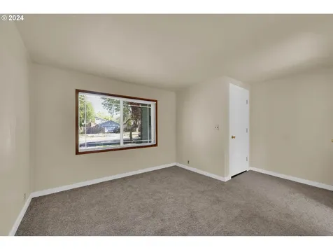 1802 Lawrence Street Eugene OR 97401