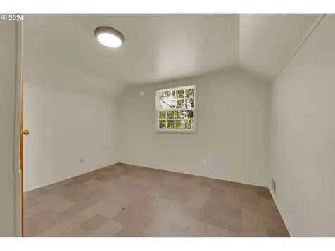 1802 Lawrence Street Eugene OR 97401