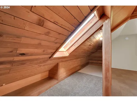 1802 Lawrence Street Eugene OR 97401