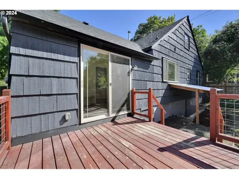 1802 Lawrence Street Eugene OR 97401
