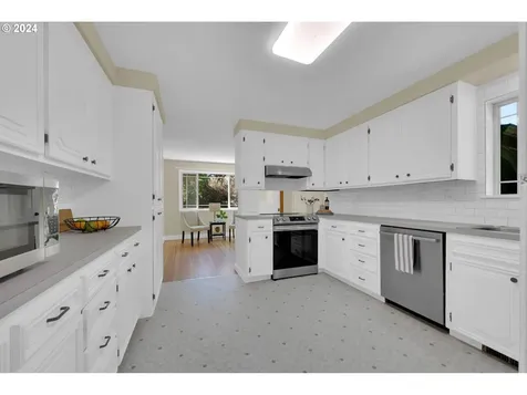 1802 Lawrence Street Eugene OR 97401