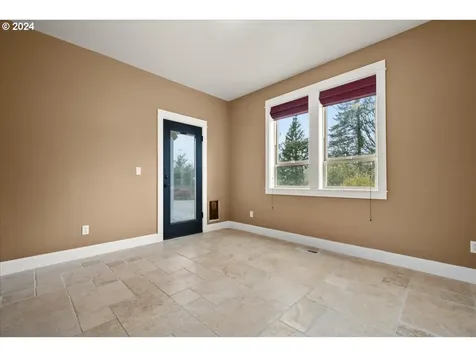 38410 SE Hidden Falls Road Washougal WA 98671