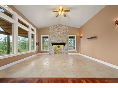 38410 SE Hidden Falls Road Washougal WA 98671