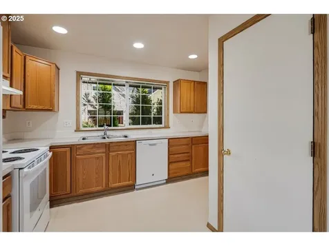 1419 N Parkside Court Newberg OR 97132