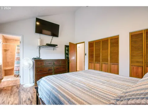 81767 Bird Haven Lane Umatilla OR 97882