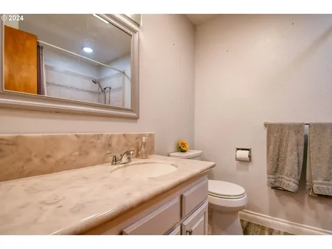 81767 Bird Haven Lane Umatilla OR 97882