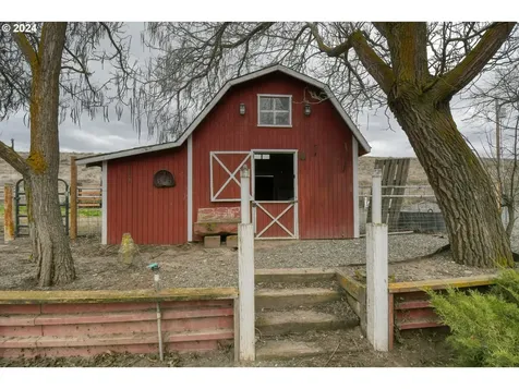 81767 Bird Haven Lane Umatilla OR 97882