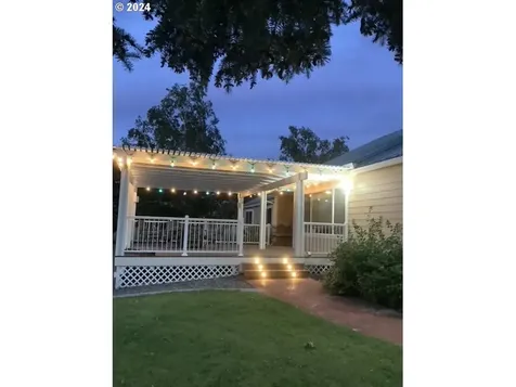 81767 Bird Haven Lane Umatilla OR 97882