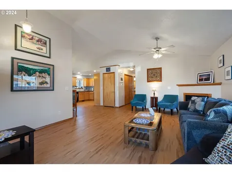 2699 SE Paropa Avenue Gresham OR 97080