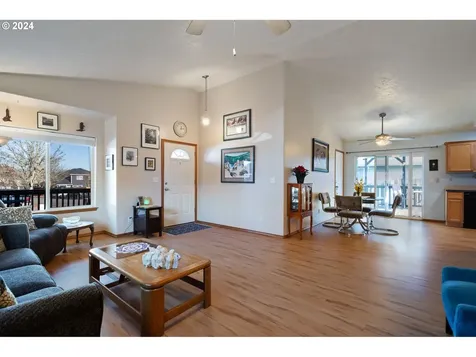 2699 SE Paropa Avenue Gresham OR 97080