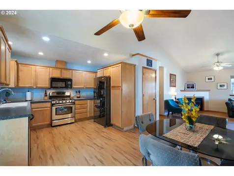 2699 SE Paropa Avenue Gresham OR 97080