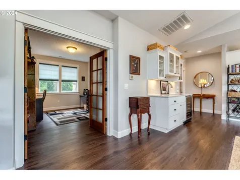 3695 NE Joel Street Mcminnville OR 97128