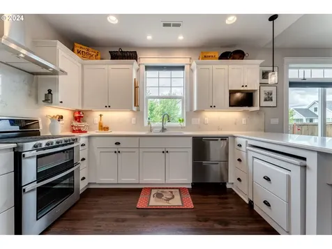 3695 NE Joel Street Mcminnville OR 97128