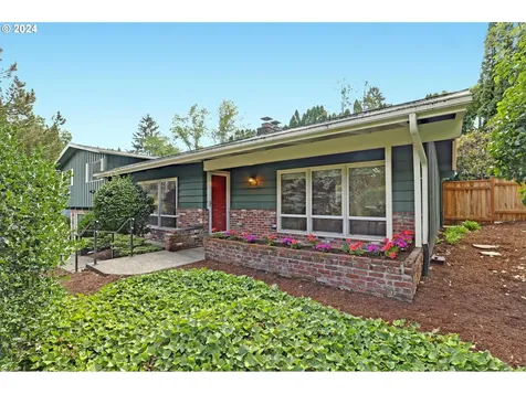 10634 SW 62nd Drive Portland OR 97219