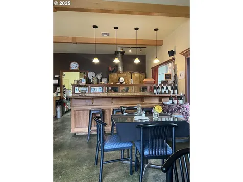 14836 State Highway 38 Elkton OR 97436