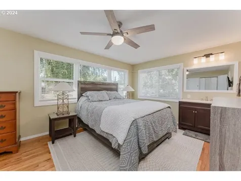 433 W Berdine Street Roseburg OR 97471