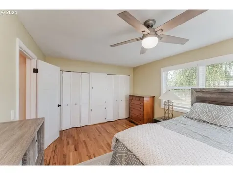 433 W Berdine Street Roseburg OR 97471