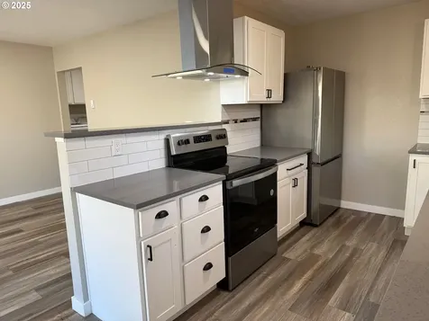11485 SW 95th Avenue Portland OR 97223