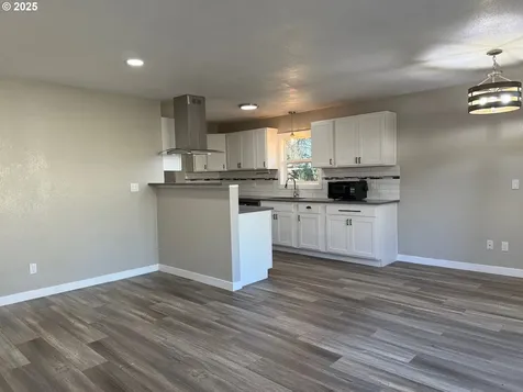 11485 SW 95th Avenue Portland OR 97223