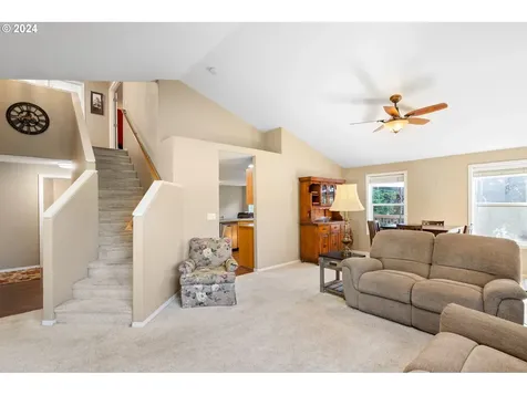1136 43rd Street Washougal WA 98671