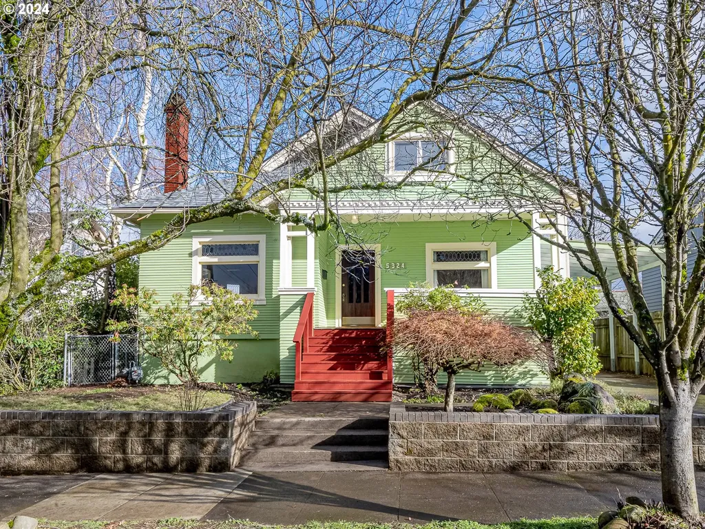 5324 Ne 32nd Place Portland OR 97211