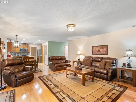 2013 NE 228th Court Fairview OR 97024