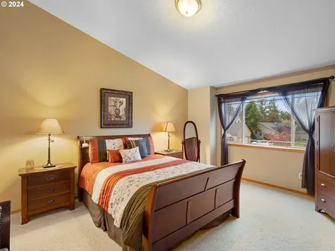 2013 NE 228th Court Fairview OR 97024