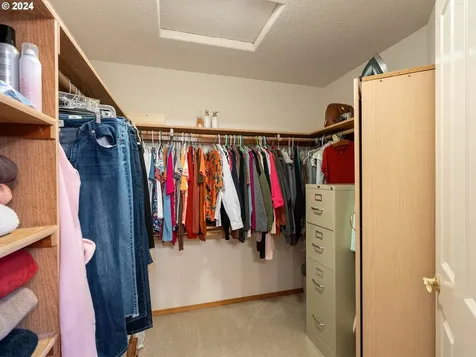 2013 NE 228th Court Fairview OR 97024