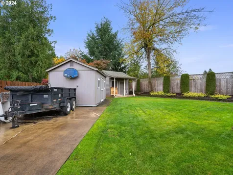 2013 NE 228th Court Fairview OR 97024