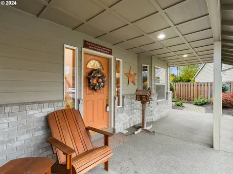 2013 NE 228th Court Fairview OR 97024