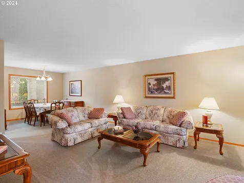 2013 NE 228th Court Fairview OR 97024
