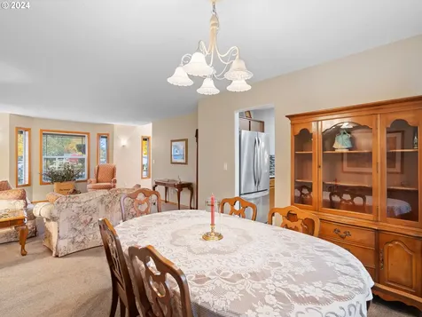 2013 NE 228th Court Fairview OR 97024