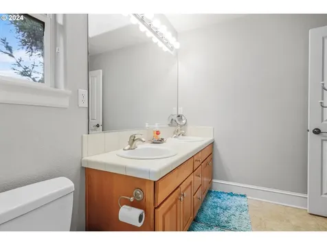11063 SW Brown Street Tualatin OR 97062