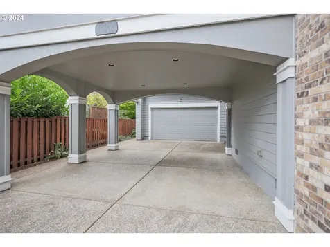 11063 SW Brown Street Tualatin OR 97062