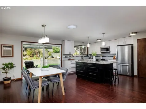 17335 SW Cheyenne Way Tualatin OR 97062
