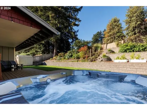 17335 SW Cheyenne Way Tualatin OR 97062