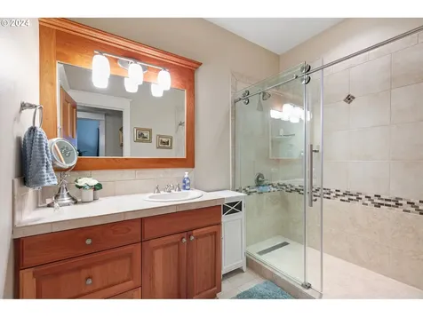 1459 60th Avenue Sweet Home OR 97386