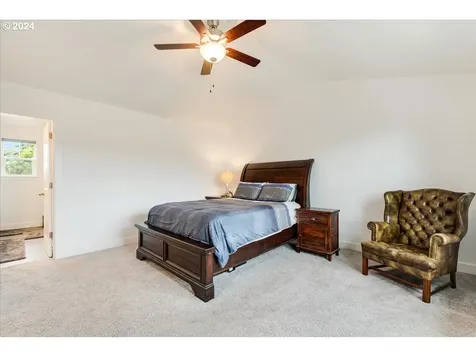 6025 Se Duke Street Portland OR 97206