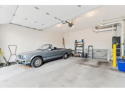 6025 Se Duke Street Portland OR 97206